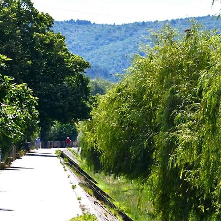 Apartman Vista Metkovic Luaran gambar
