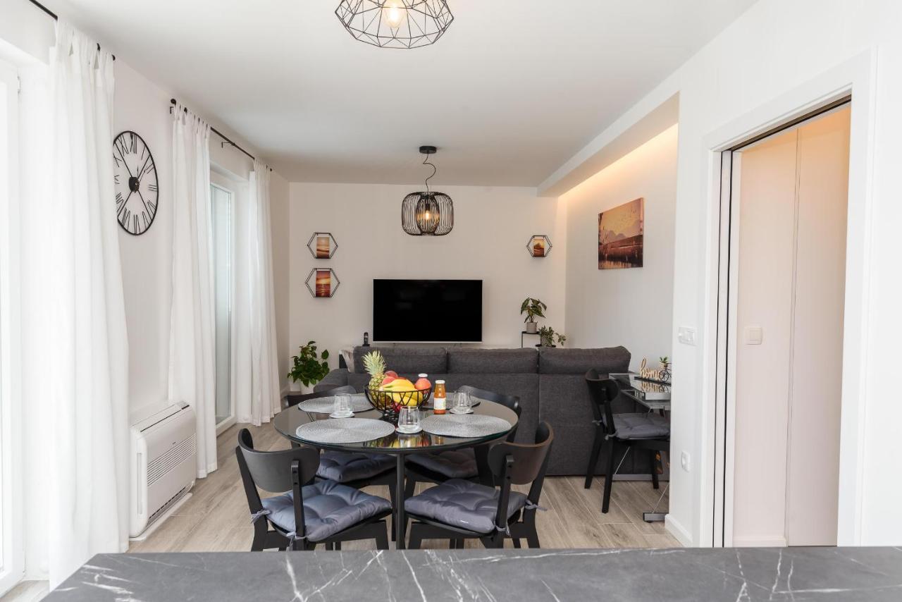 Apartman Vista Metkovic Luaran gambar